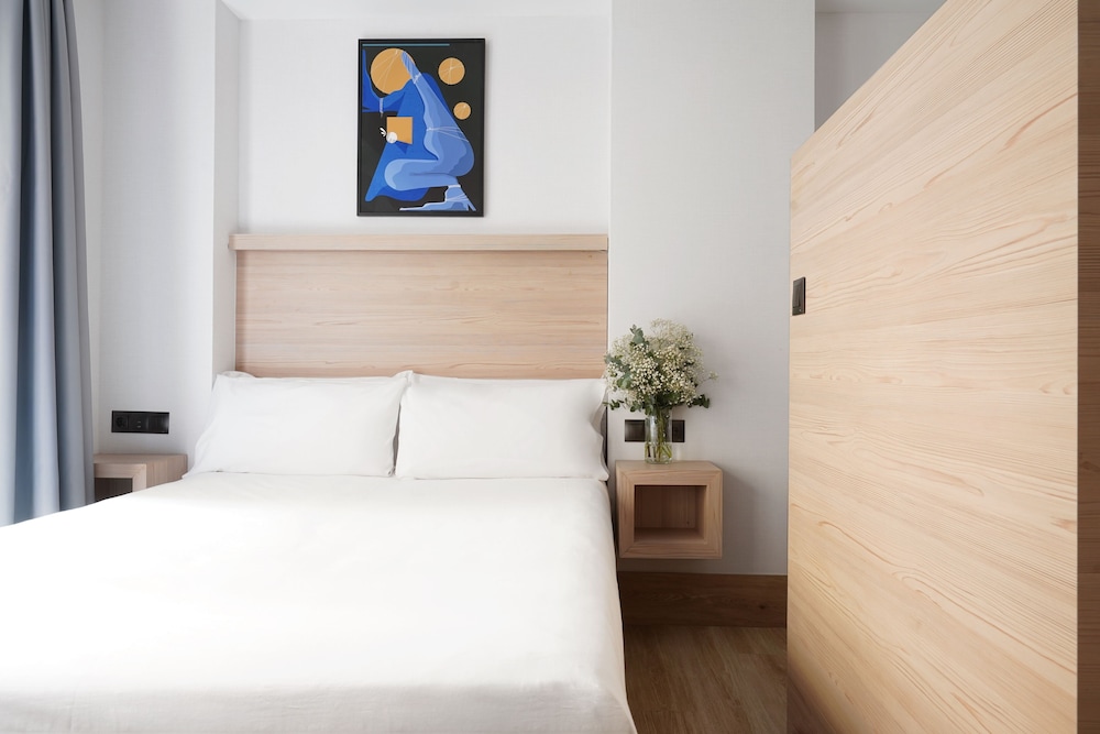Numa Goya Rooms and Apartments 17/47