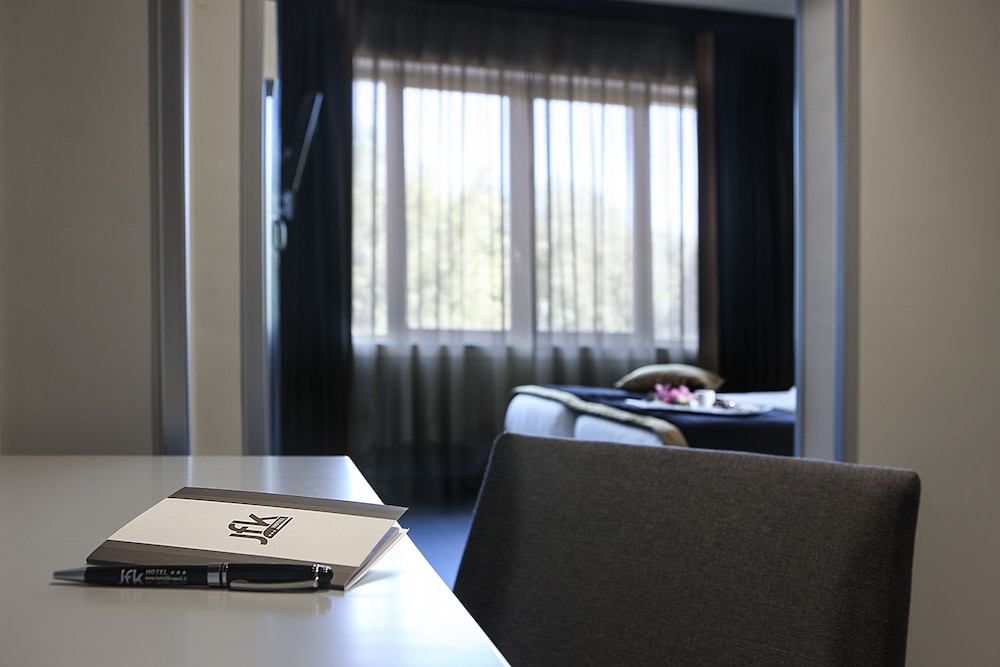 Best Western Jfk Hotel 21/32