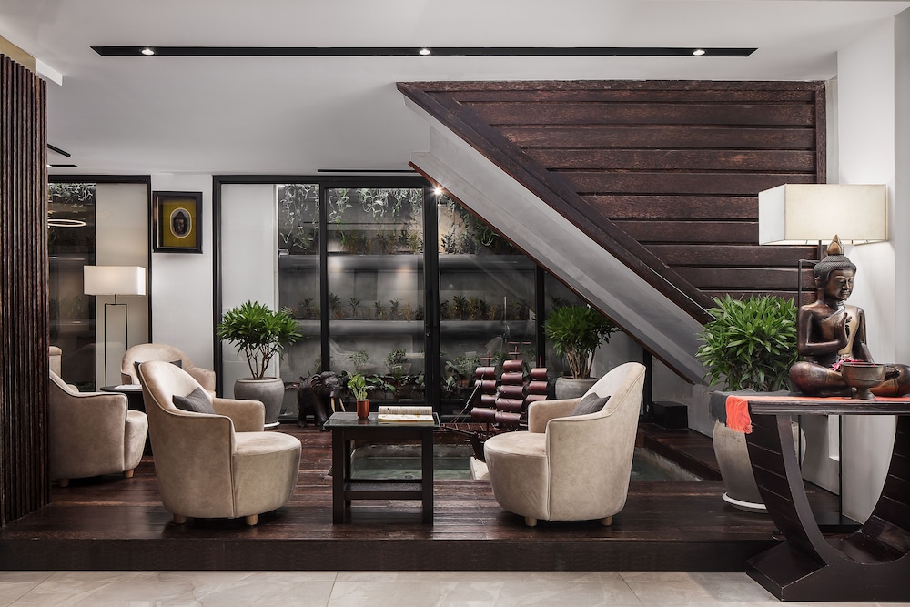 KING GRAND BOUTIQUE HOTEL 46/73