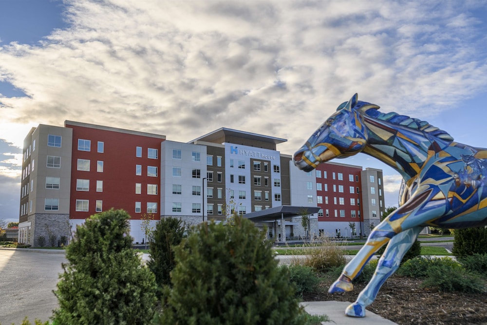Hyatt House Louisville East 25/28