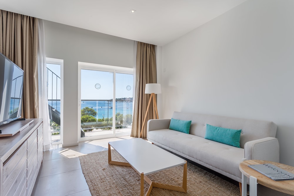 Fergus Style Palmanova - Adults Only 16/31