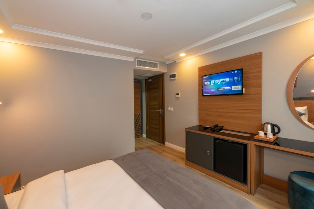 New Emin Hotel 9/20