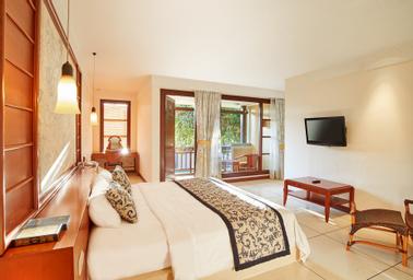 Embassy Suite I