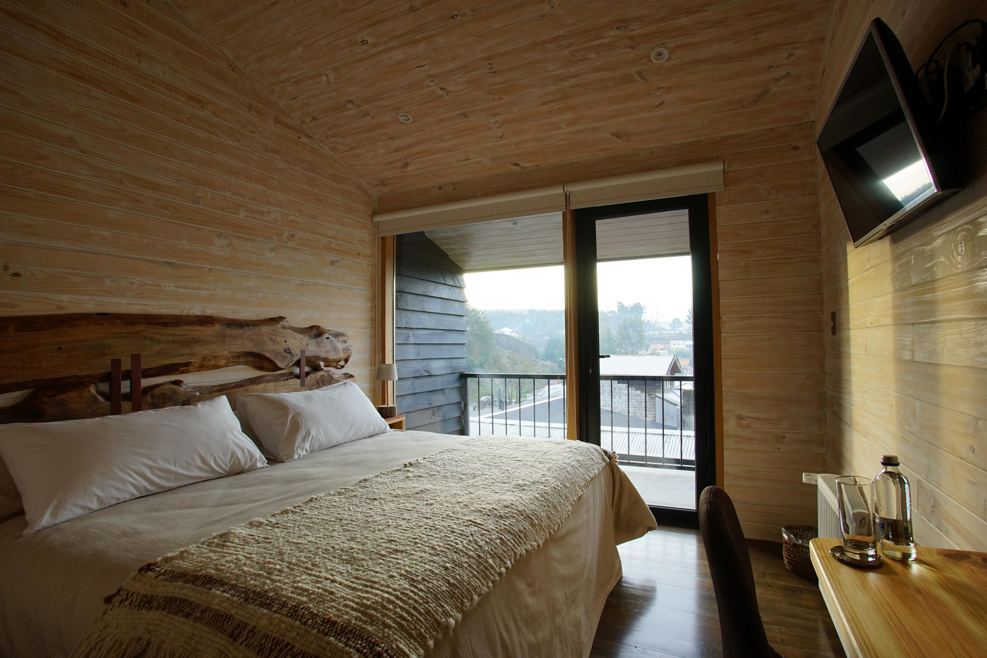 Hotel & Cafe Veliche 14/50