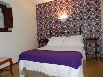 Hotel Castillo de Valdes Salas 9/26