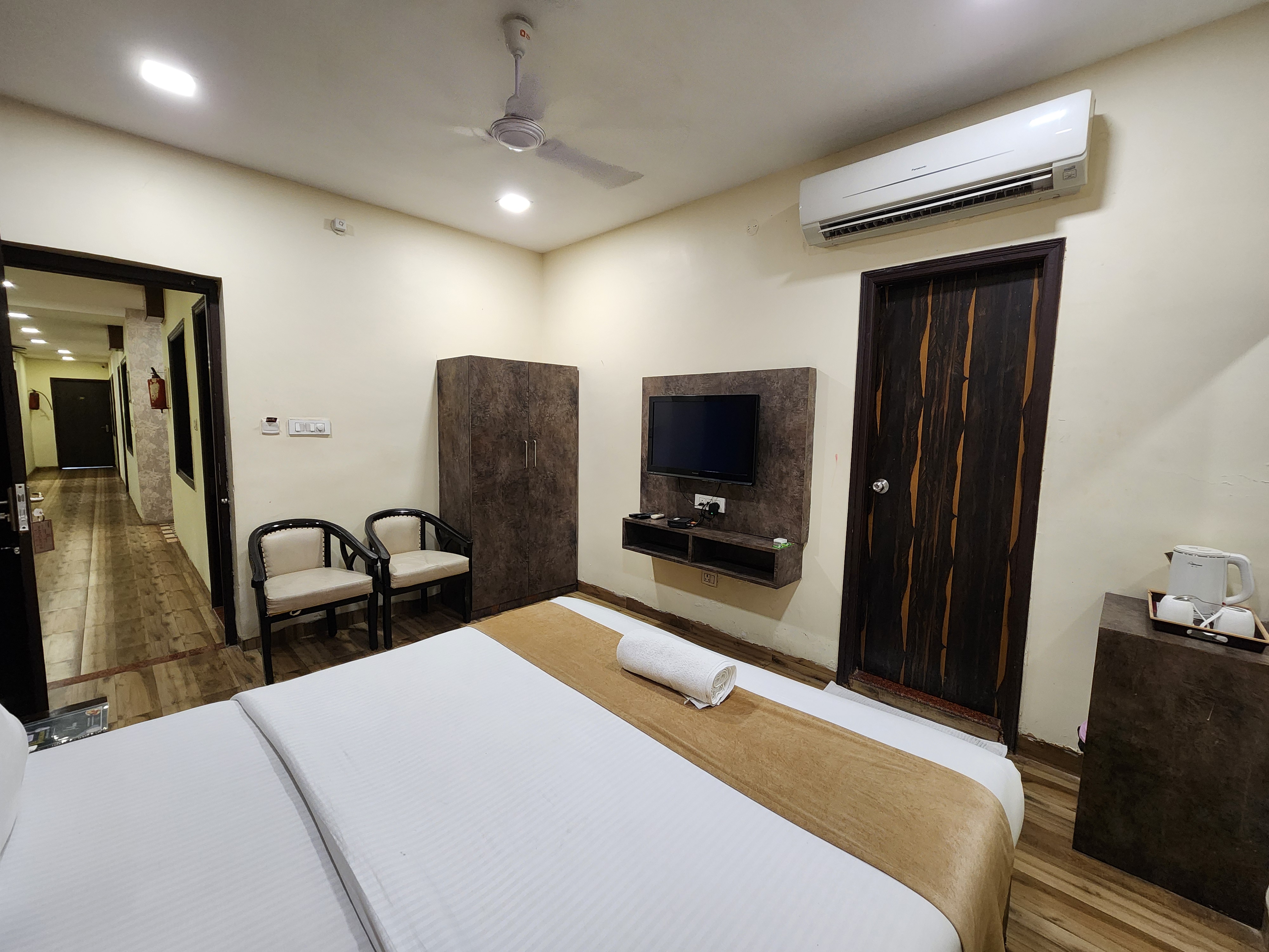Hotel Mandakini Royale 19/41