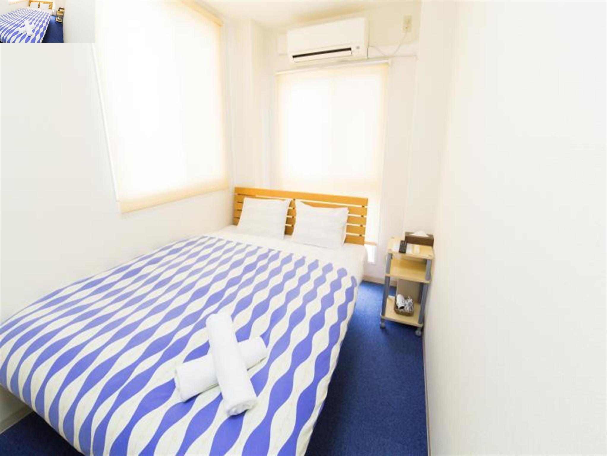 Semi Room, Semi Double Bed