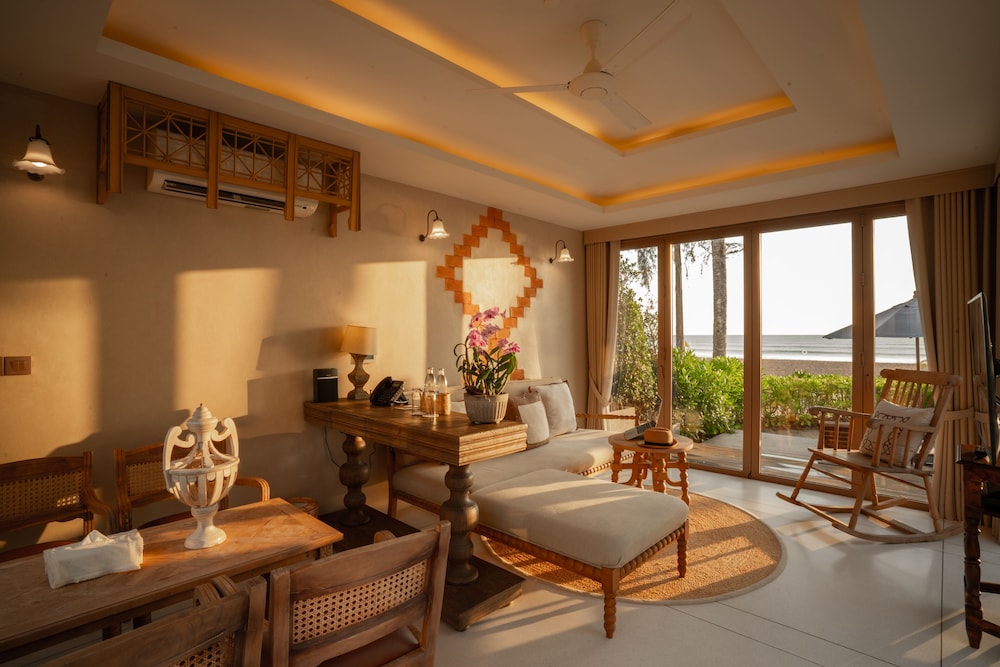 Devasom Khao Lak Beach Resort And Villas 19/33