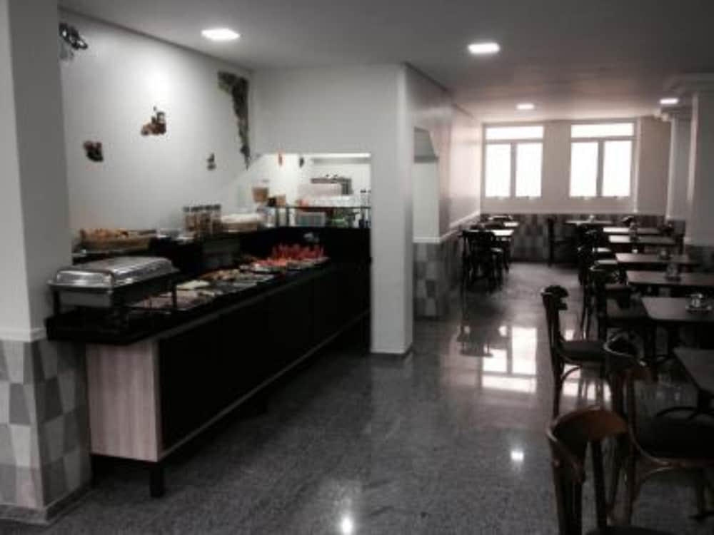 Hotel America Do Sul 38/46