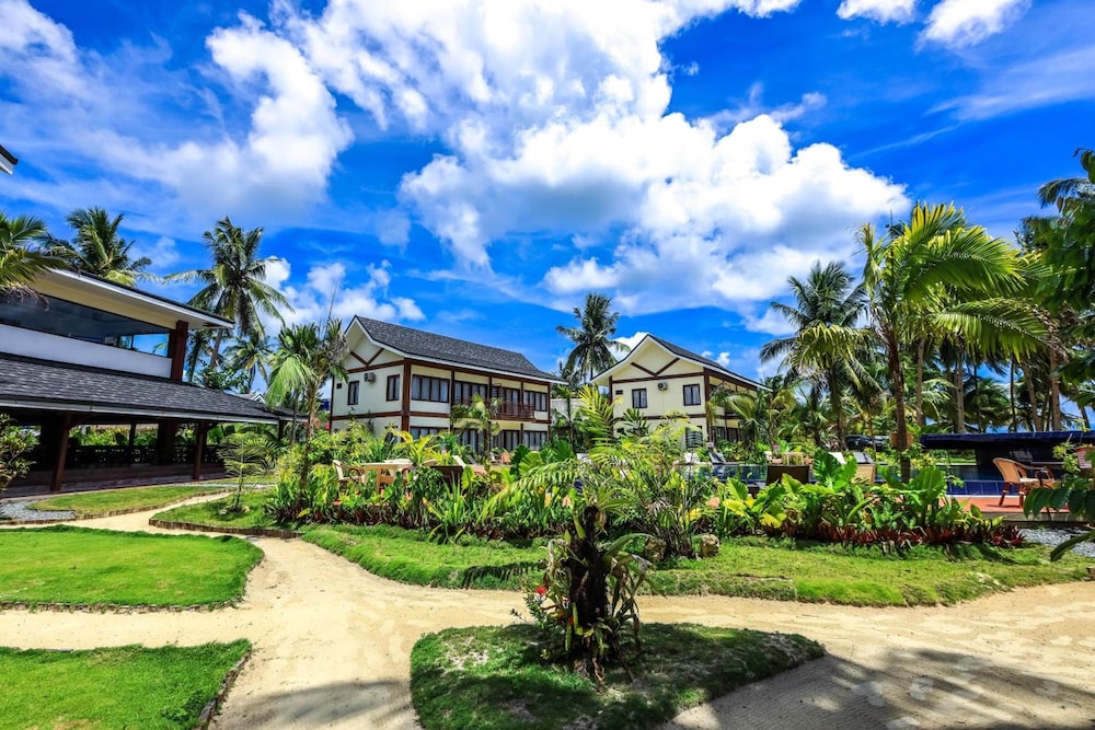 Retreat Siargao Resort 41/49