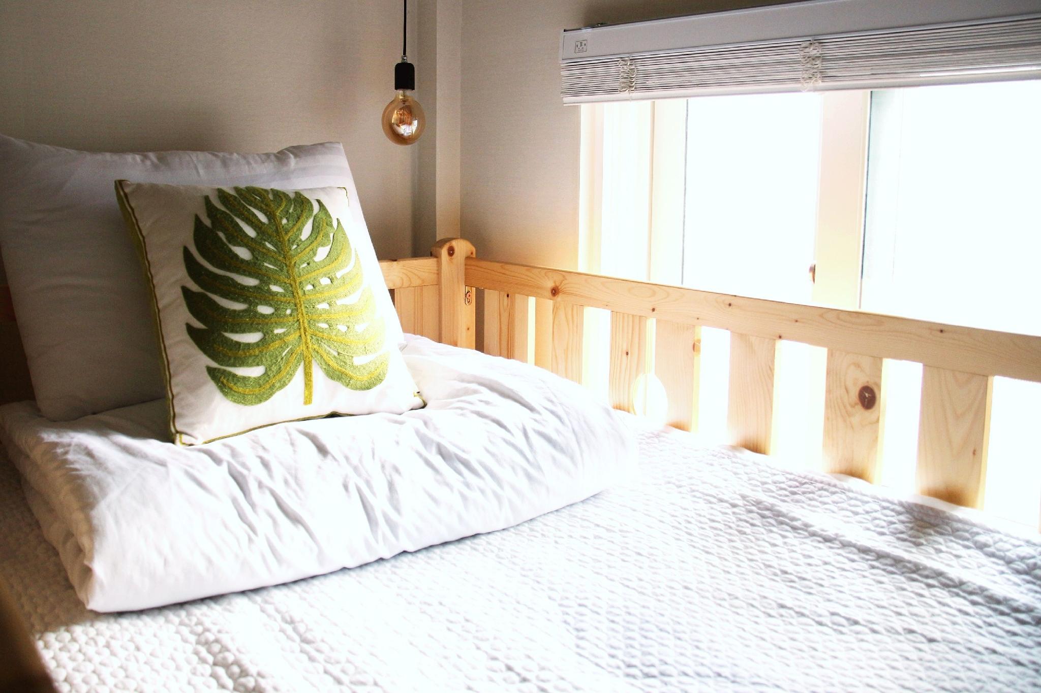 BASIC, TWIN BEDS