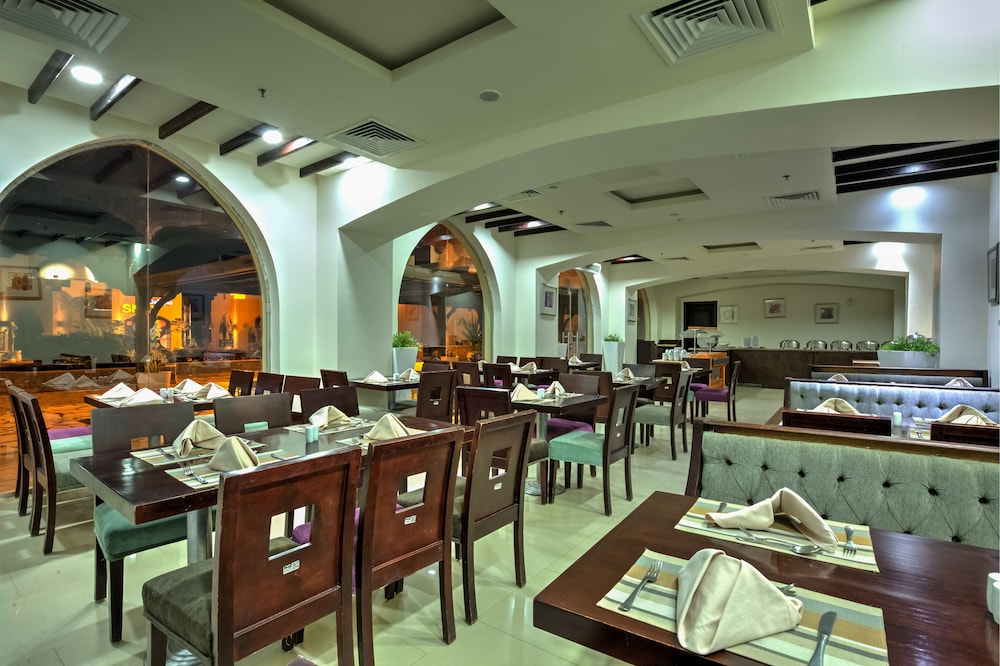 El Jabal Sokhna Hotel 25/28