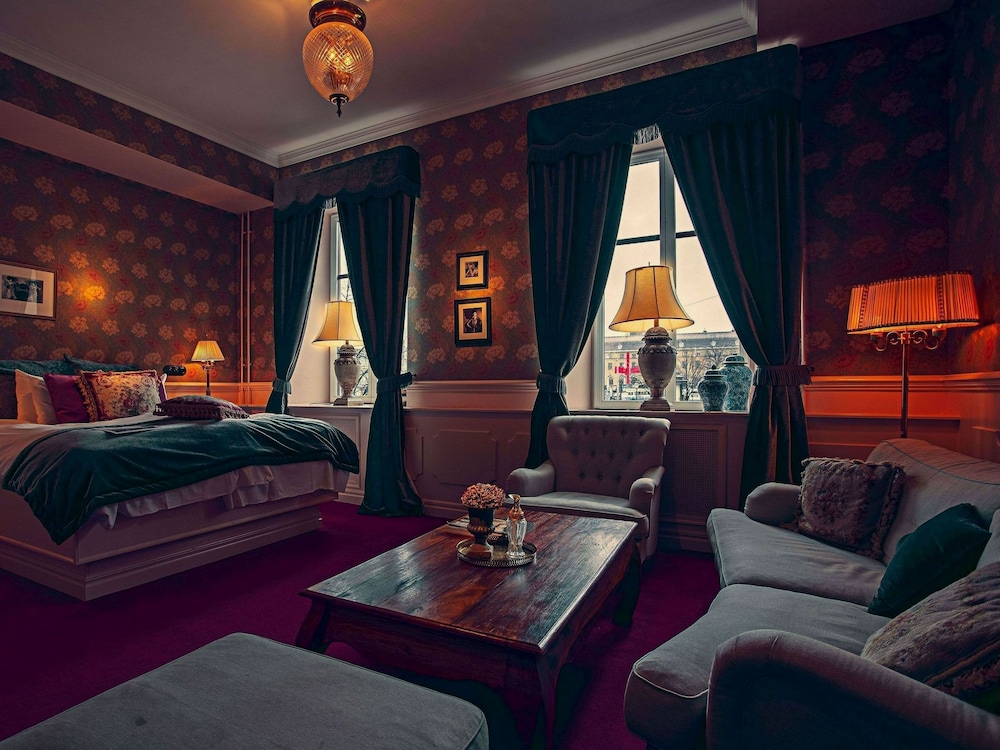 Hotel Pigalle 43/71
