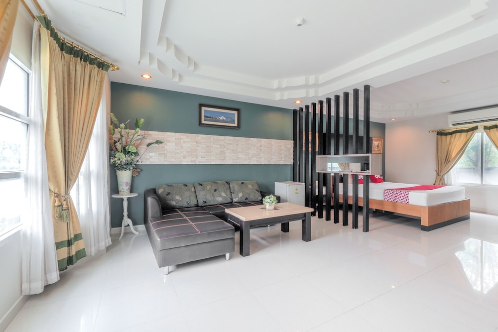 OYO 926 Sydney Resort 17/29