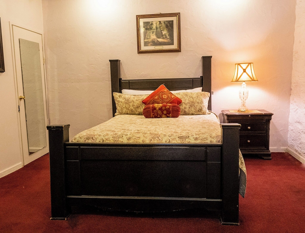 Gunn House Hotel 15/62