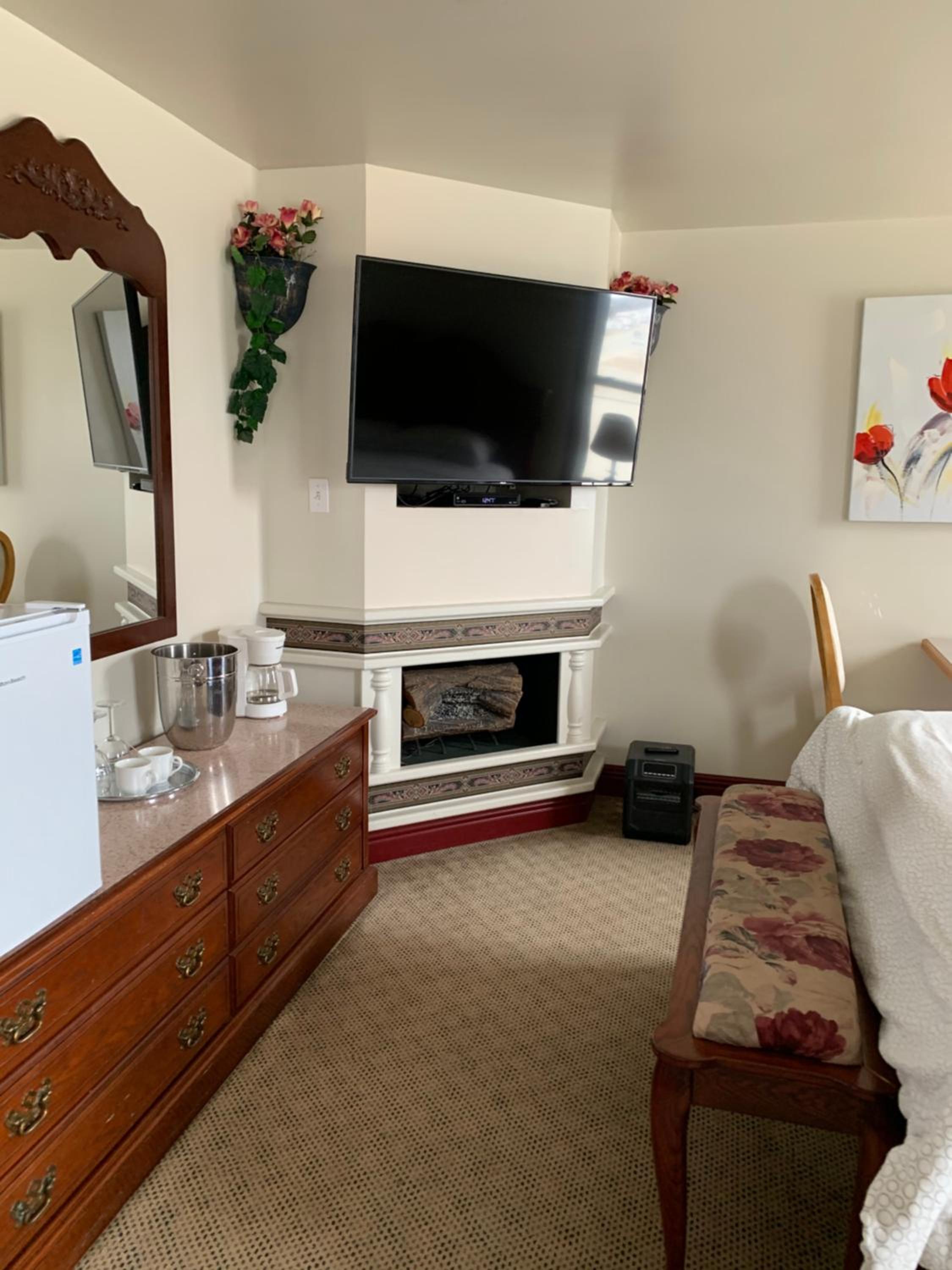 Lakeview Hotel 18/33