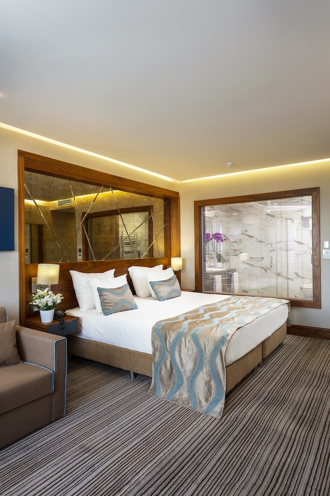 Artur Hotel Canakkale 13/45