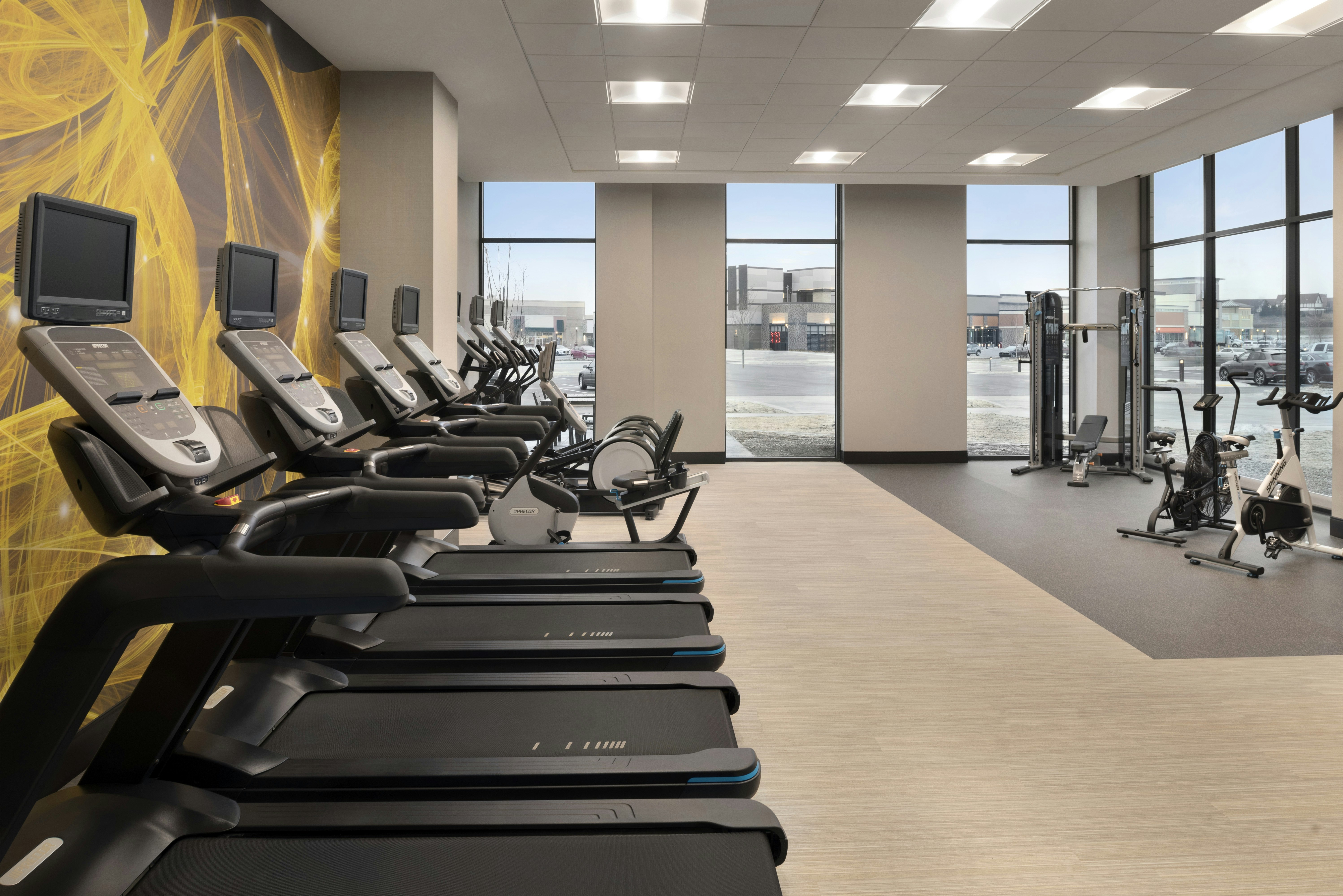 Hilton Garden Inn Milwaukee Brookfield Conference Center 24/60