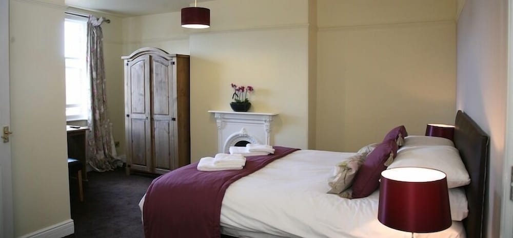 Gillygate Guest House 24/50