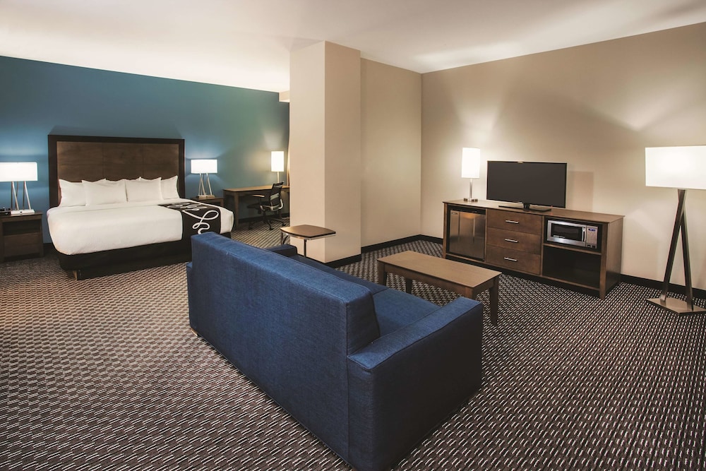 La Quinta Inn Suites By Wyndham Chicago Downtown 29/45