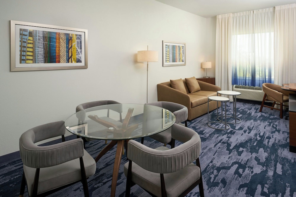 Fairfield Inn Suites Delray Beach I 95 24/50