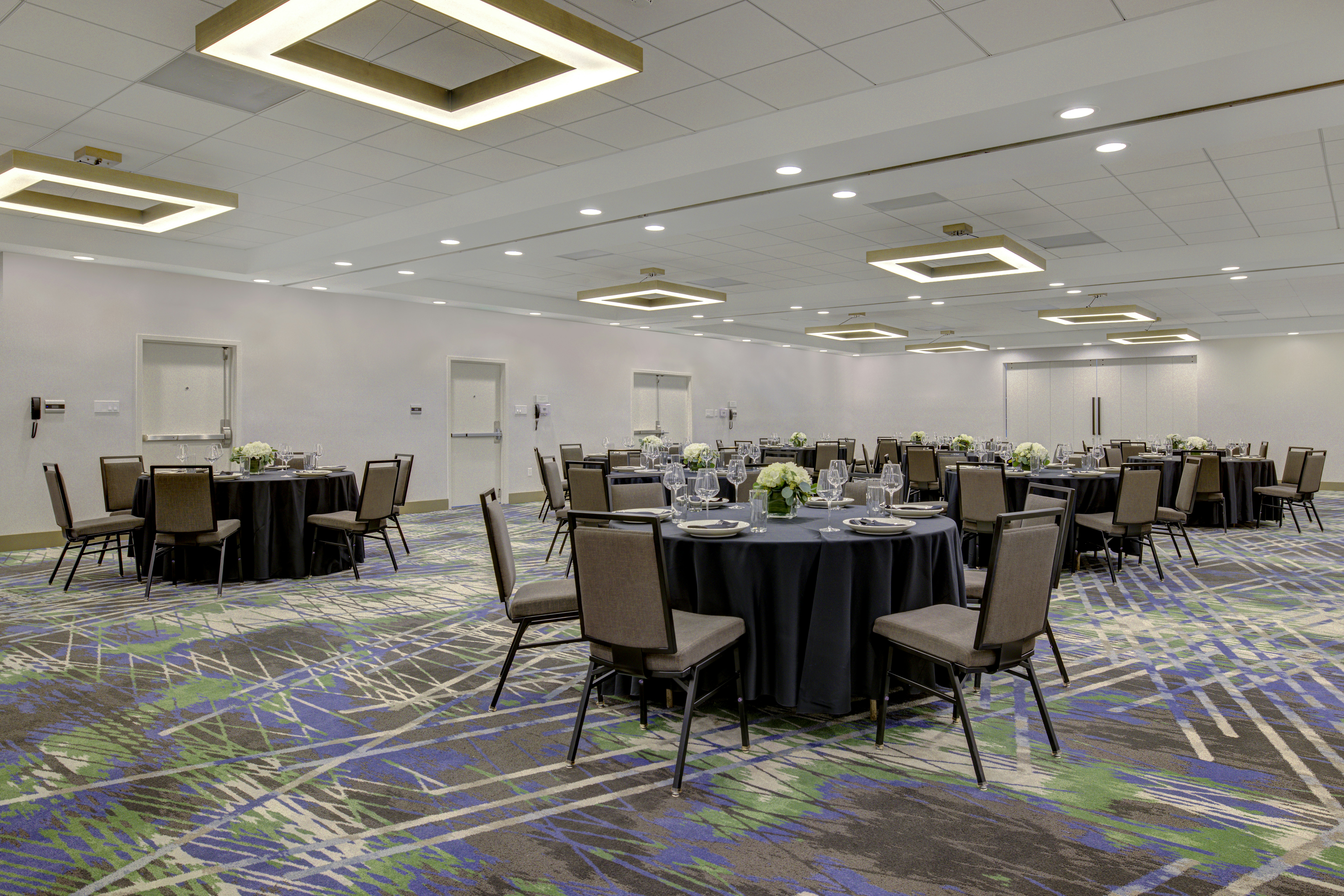 DoubleTree by Hilton Palmdale 70/75