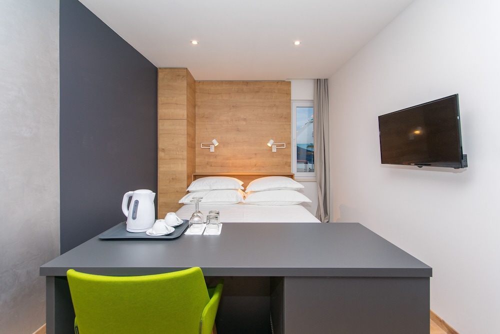 Ora Luxury Rooms 35/44