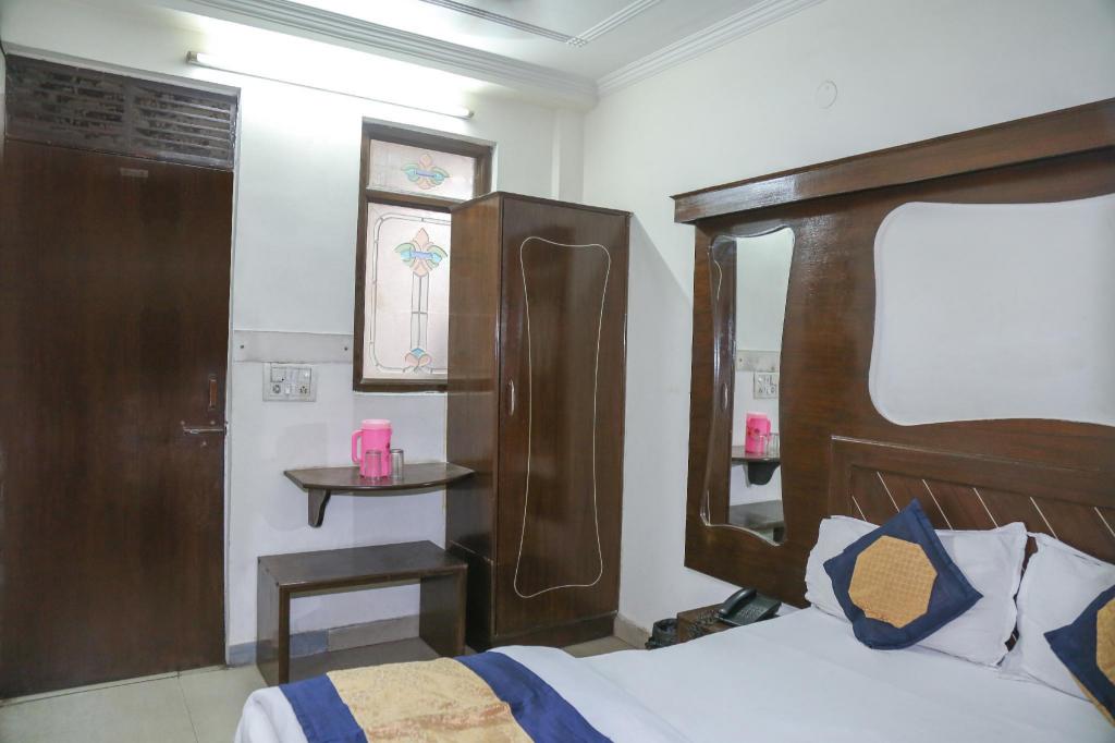 Hotel Konark 17/25