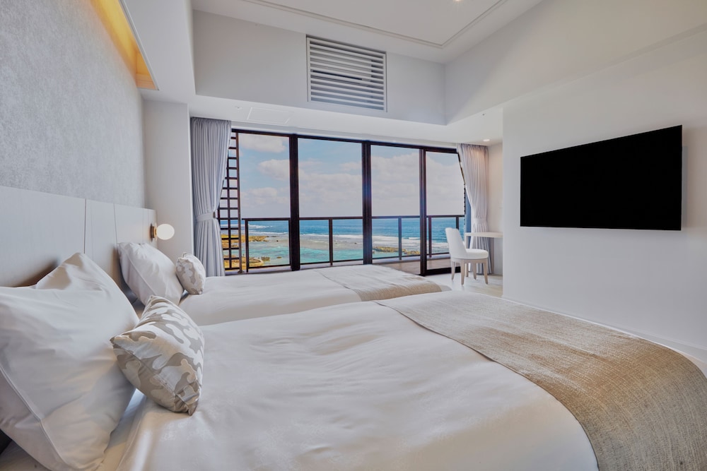 2 Bedrooms, Premier, Deluxe, Suite, 4 Beds, Ocean Front