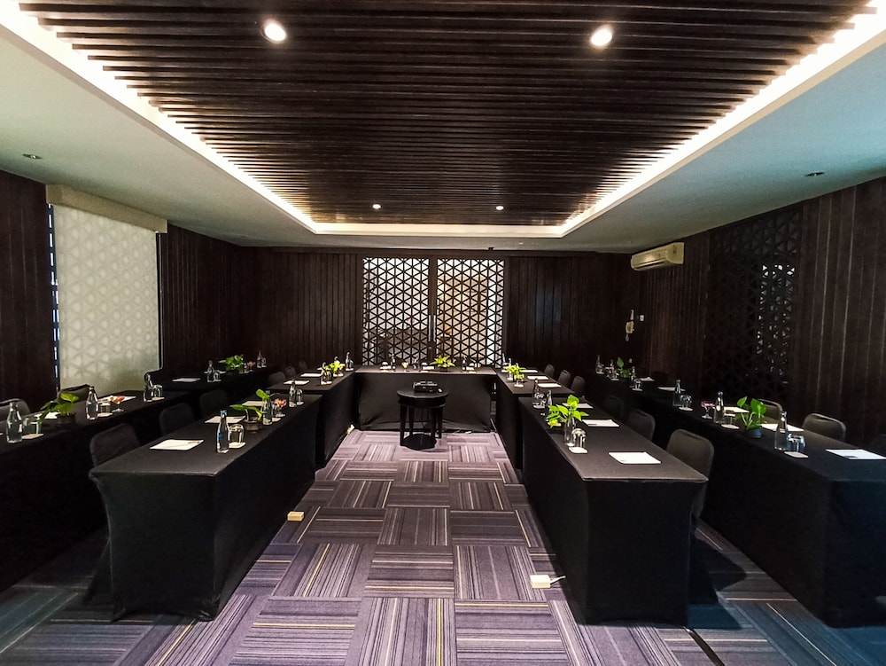 The Vira Bali Boutique Hotel & Suites 66/81