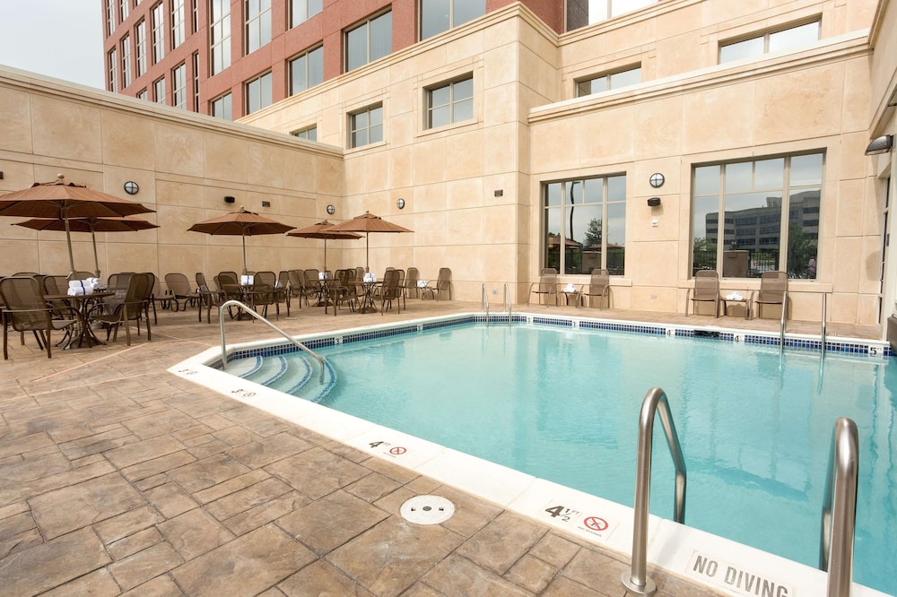 Drury Plaza Hotel Indianapolis Carmel 41/43