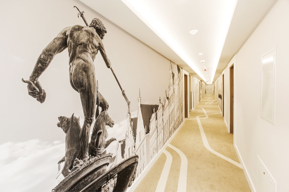 Hotel Platan 23/66
