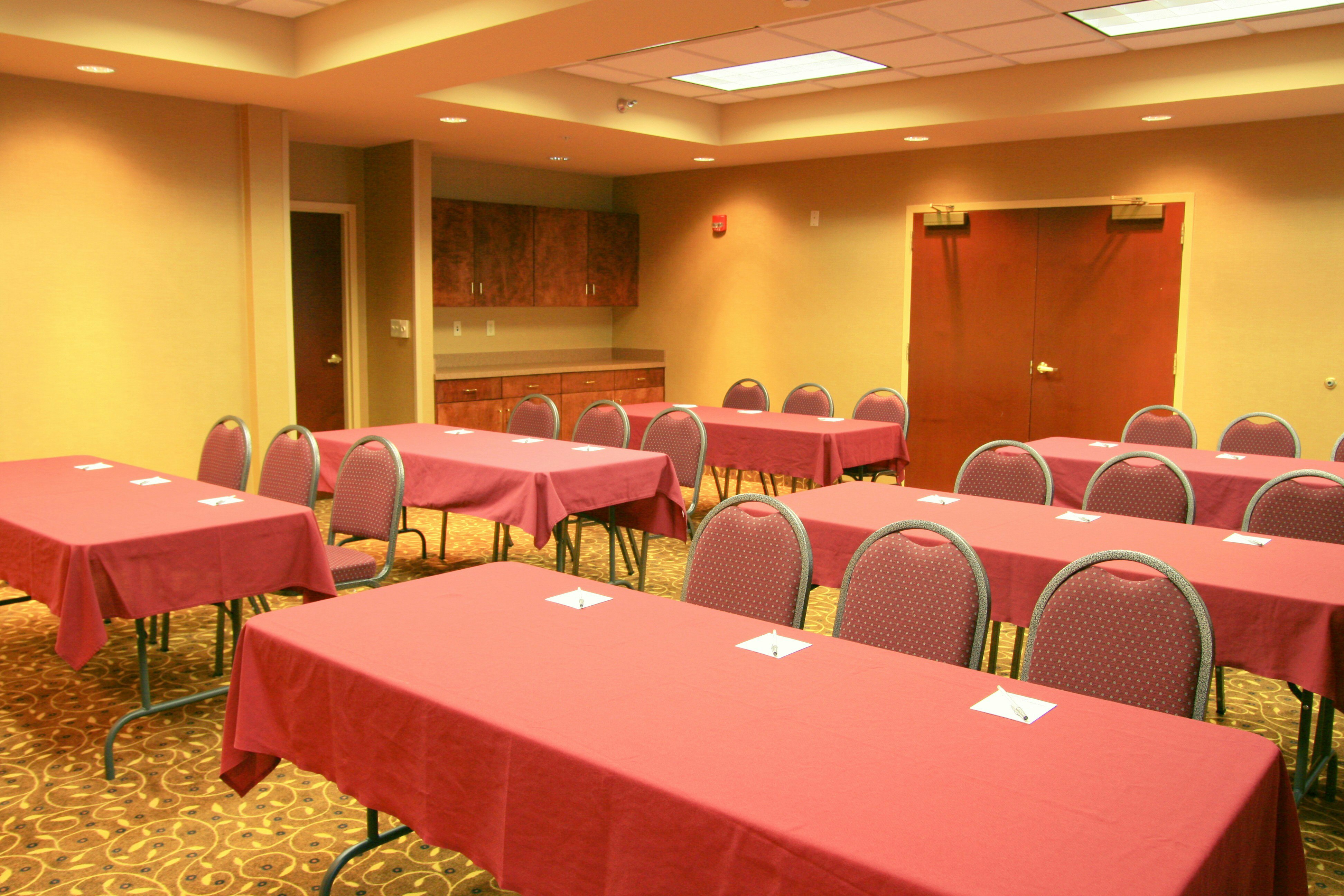 Hampton Inn Greensboro-East 12/15