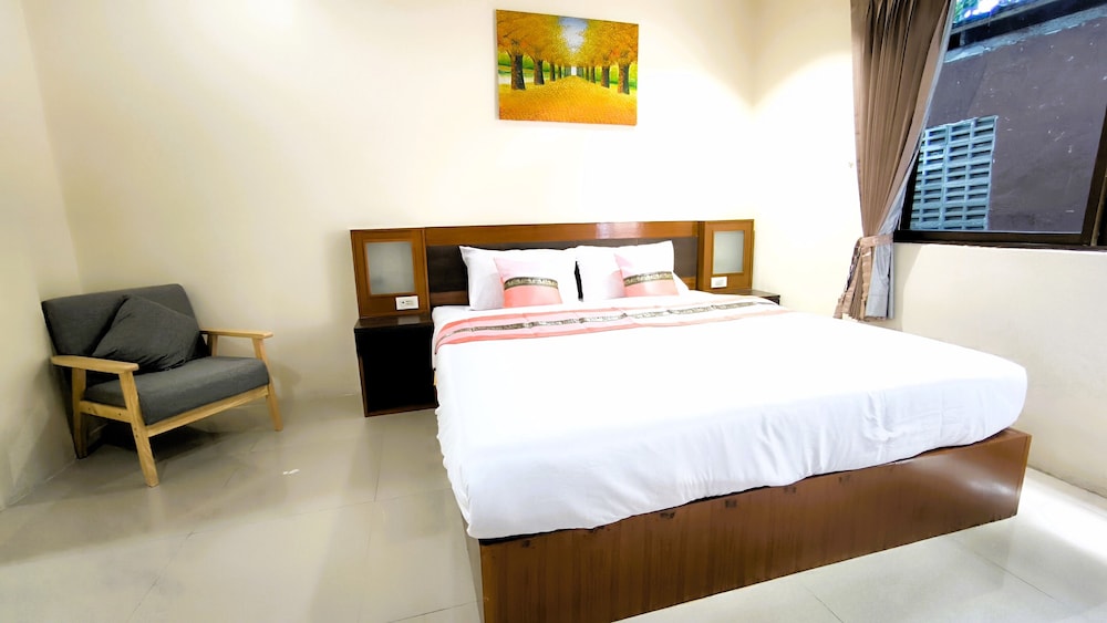 Lucky Patong Hotel 15/50