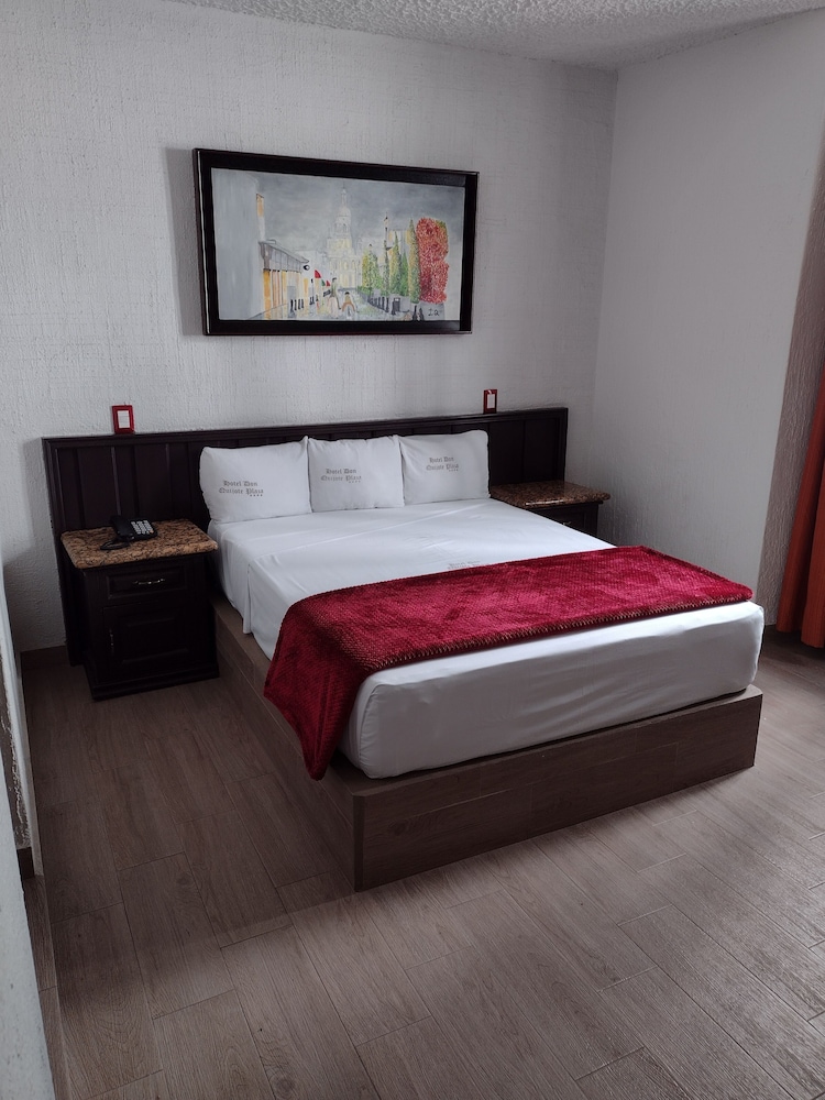 Hotel Don Quijote Plaza 25/58