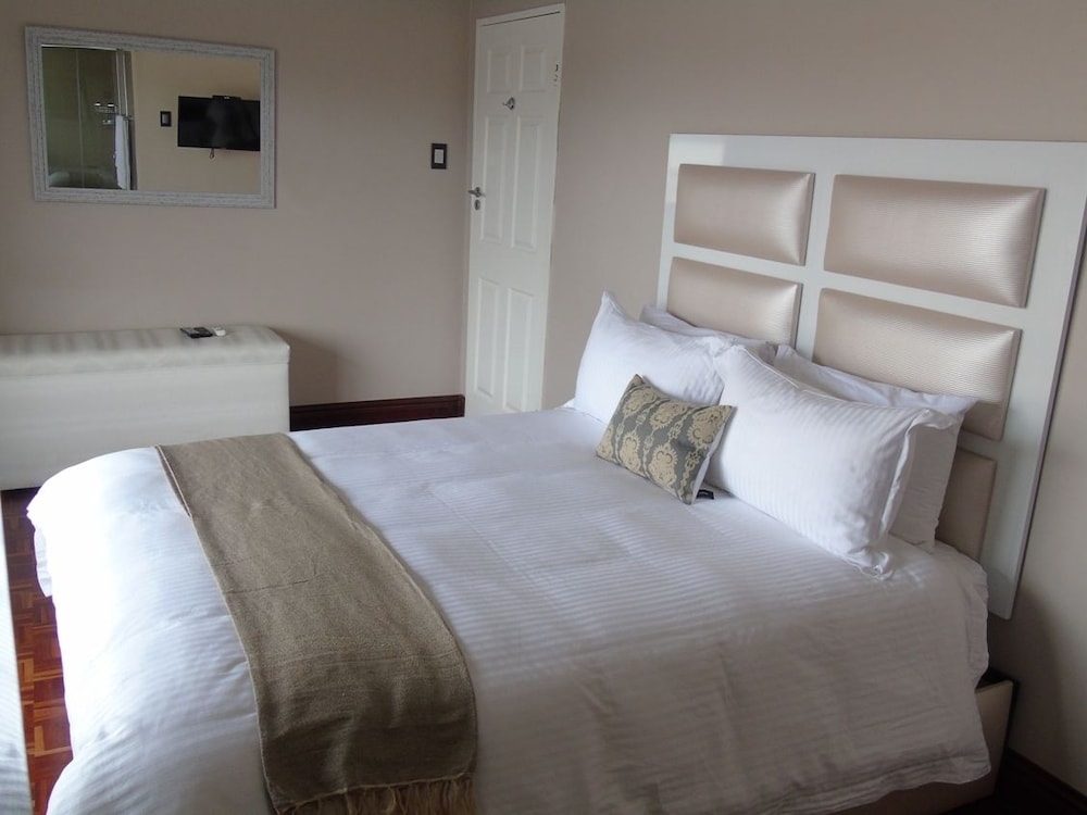 The Musafer Travel Lodge 8/28