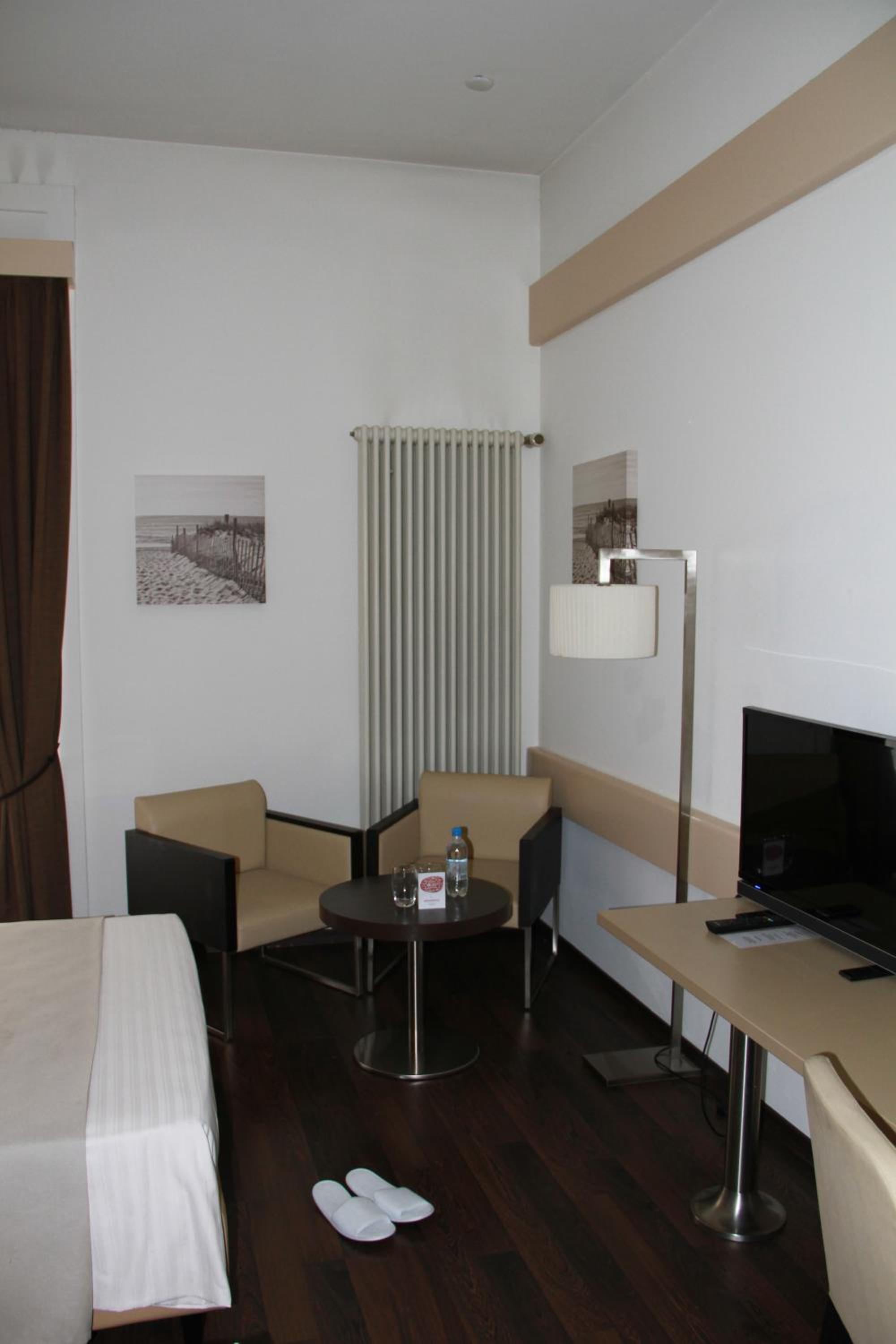 Enjoy 1313AG Hotel Touring 48/50