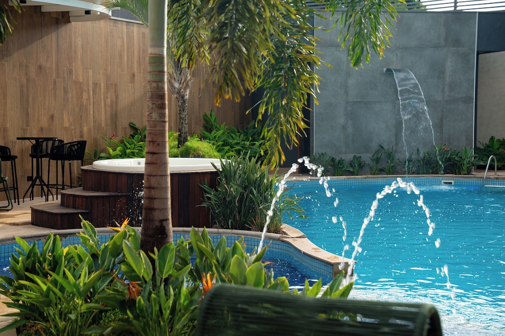 Nadai Confort Hotel and Spa 59/67