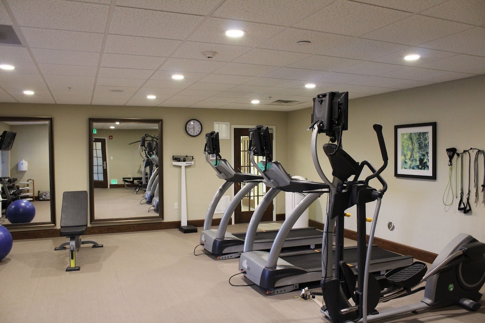 STAYBRIDGE SUITES LINCOLN NORTHEAST 22/59