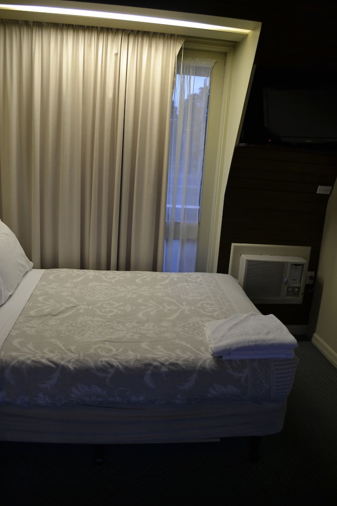 Corio Bay Motel 6/34