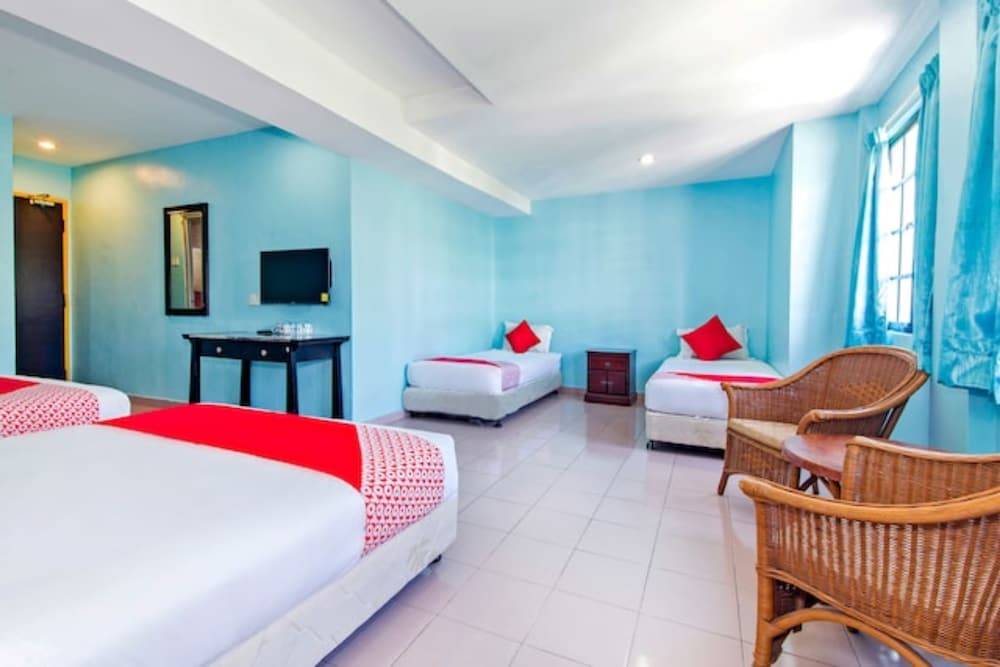 Lotus Hotel Seremban 8/16