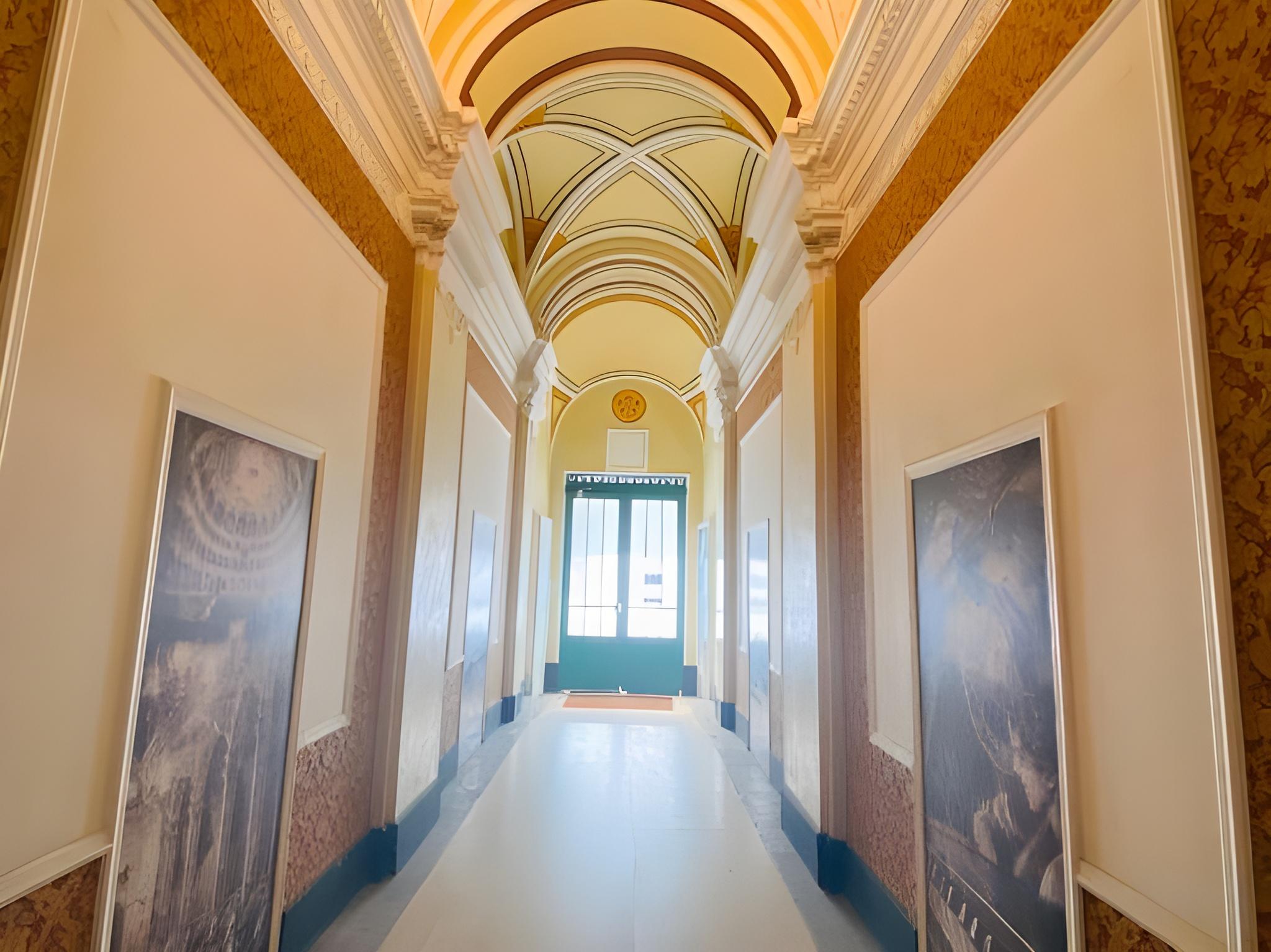 OPERA16 Guestrooms 20/37