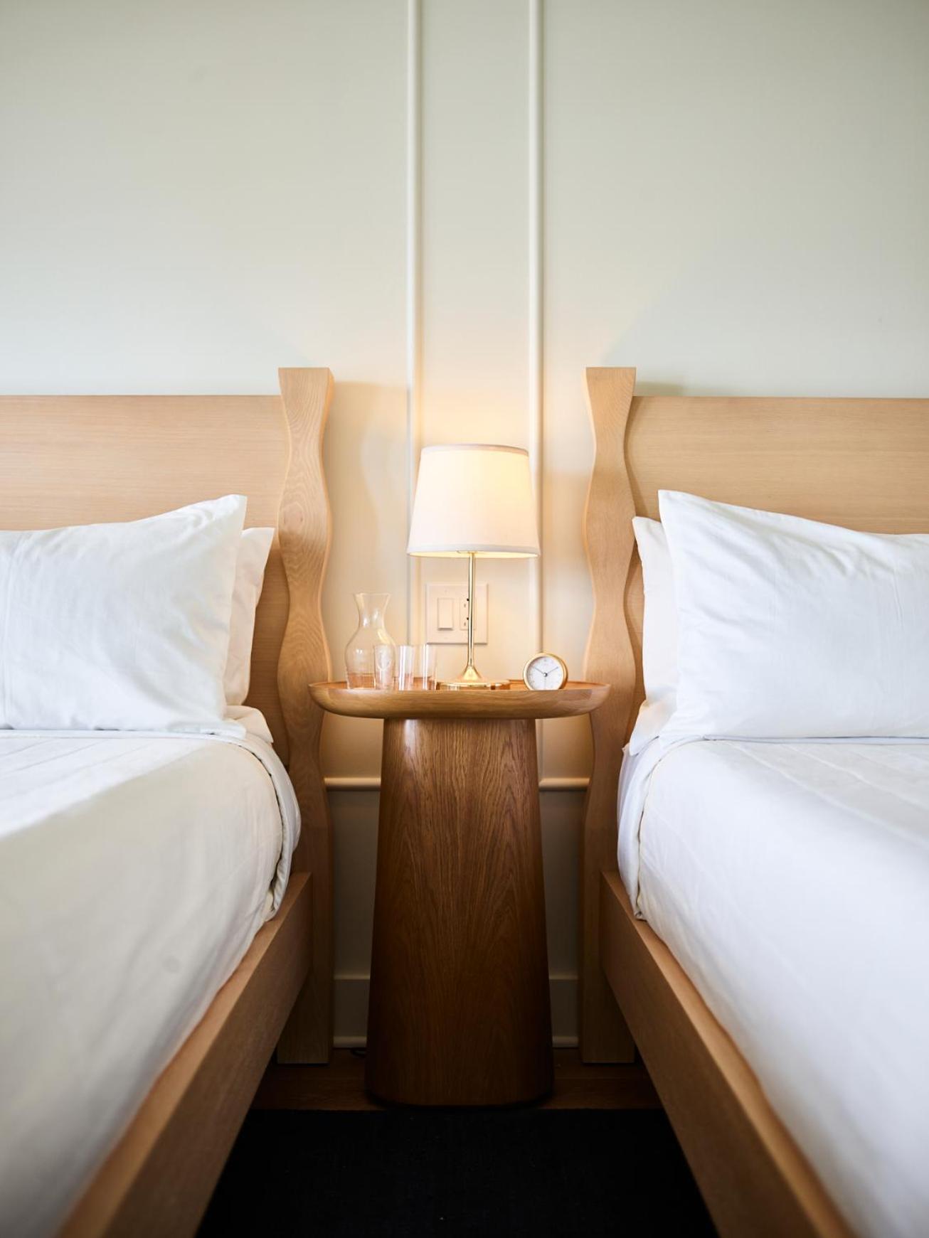 Room, 2 Queen Beds, Lake View, The Lake House on Canandaigua 3/5