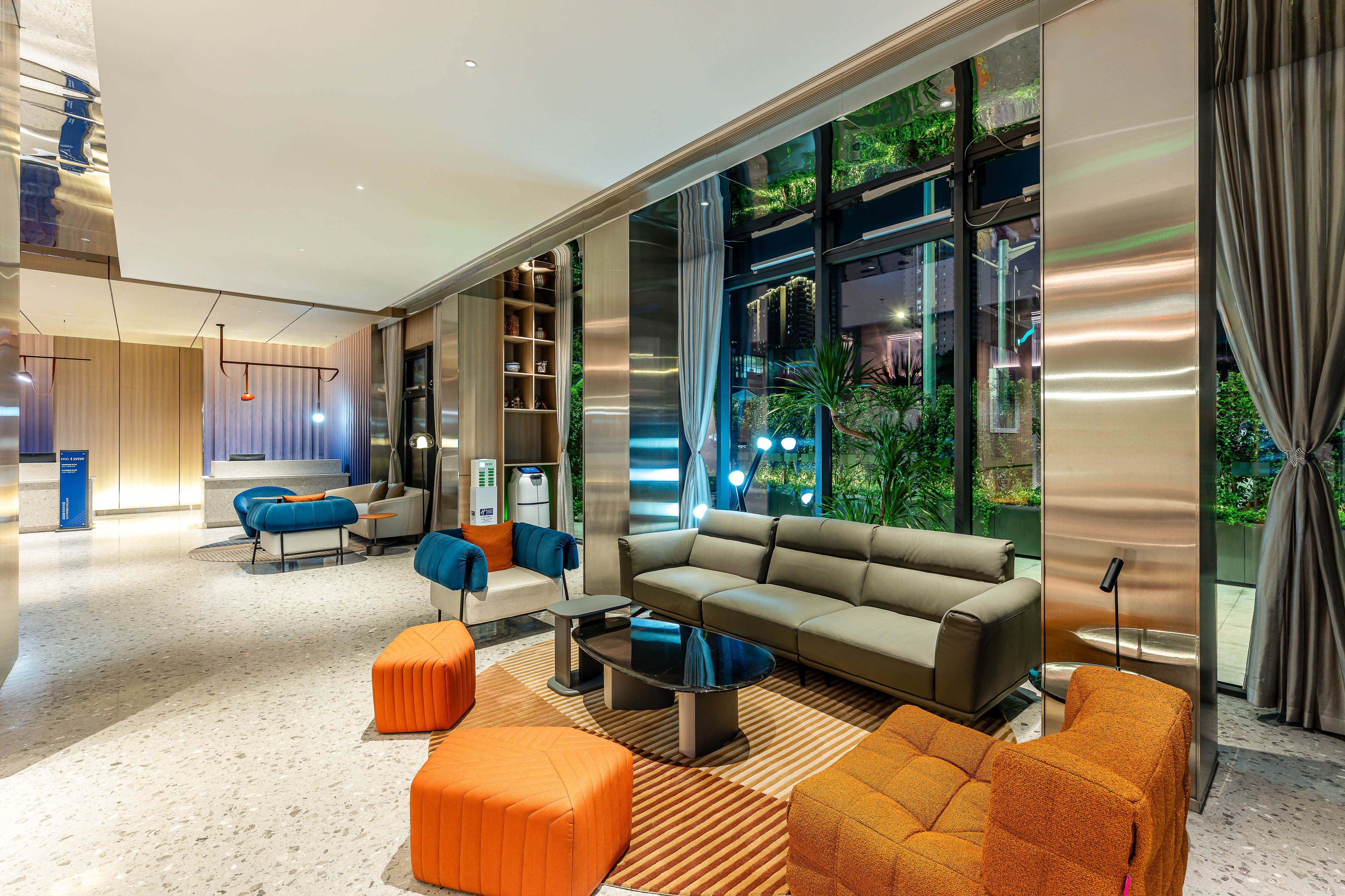 Holiday Inn Express Shanghai Changyang Road by IHG 26/55