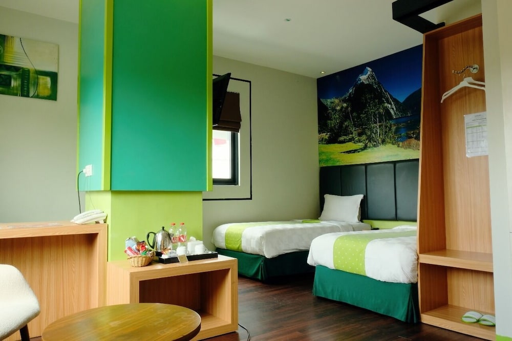 Arbor Biz Hotel 18/58