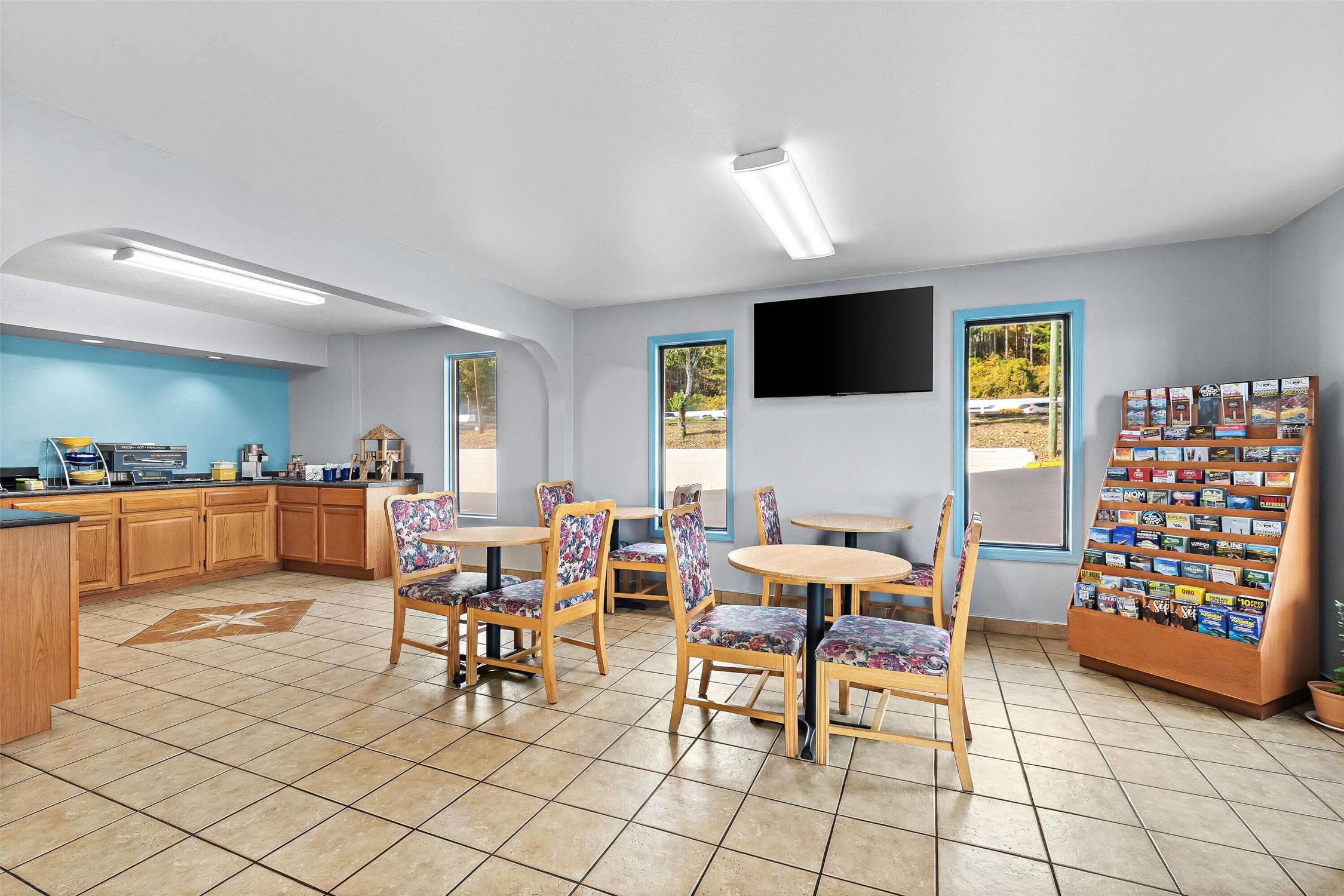 Days Inn by Wyndham Cleveland TN 23/30
