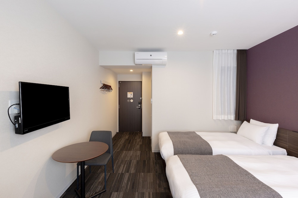 M's Hotel Gojo Naginatagiri 14/35