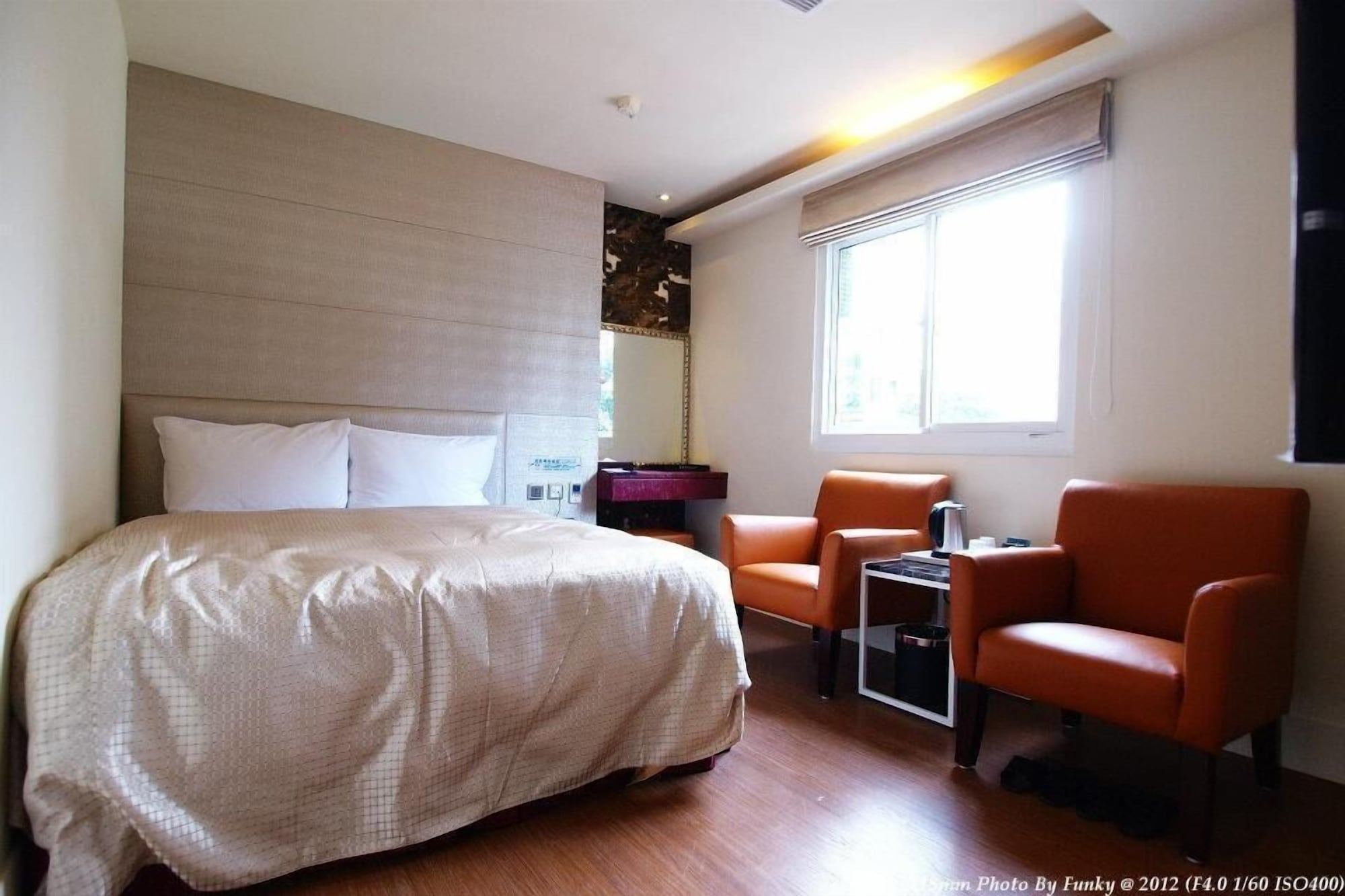 STANDARD, DOUBLE BED