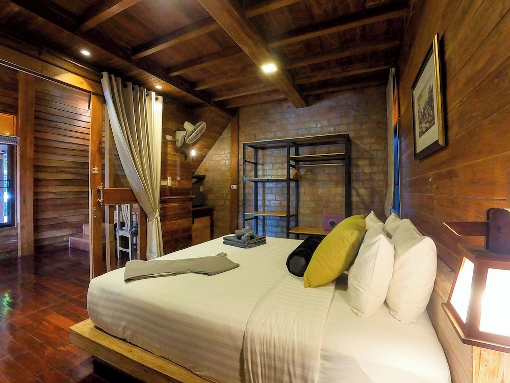 Tolani Riverside Chiang Mai Villa 21/60