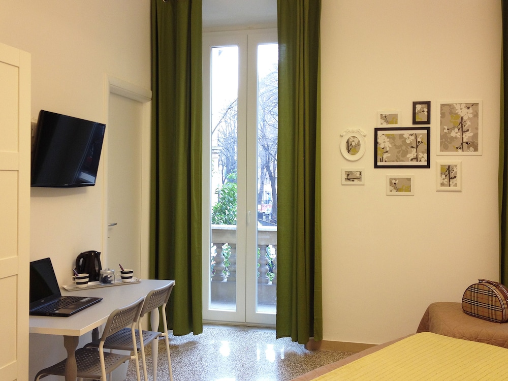 Domo Vaticano Guest House 12/28